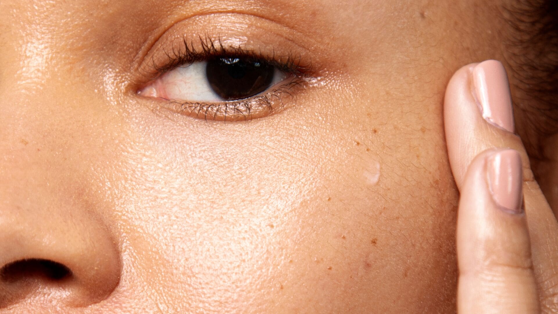 Expert Advice On Customizing Your Hyaluronic Acid Cream Routine For Your Skin Concerns