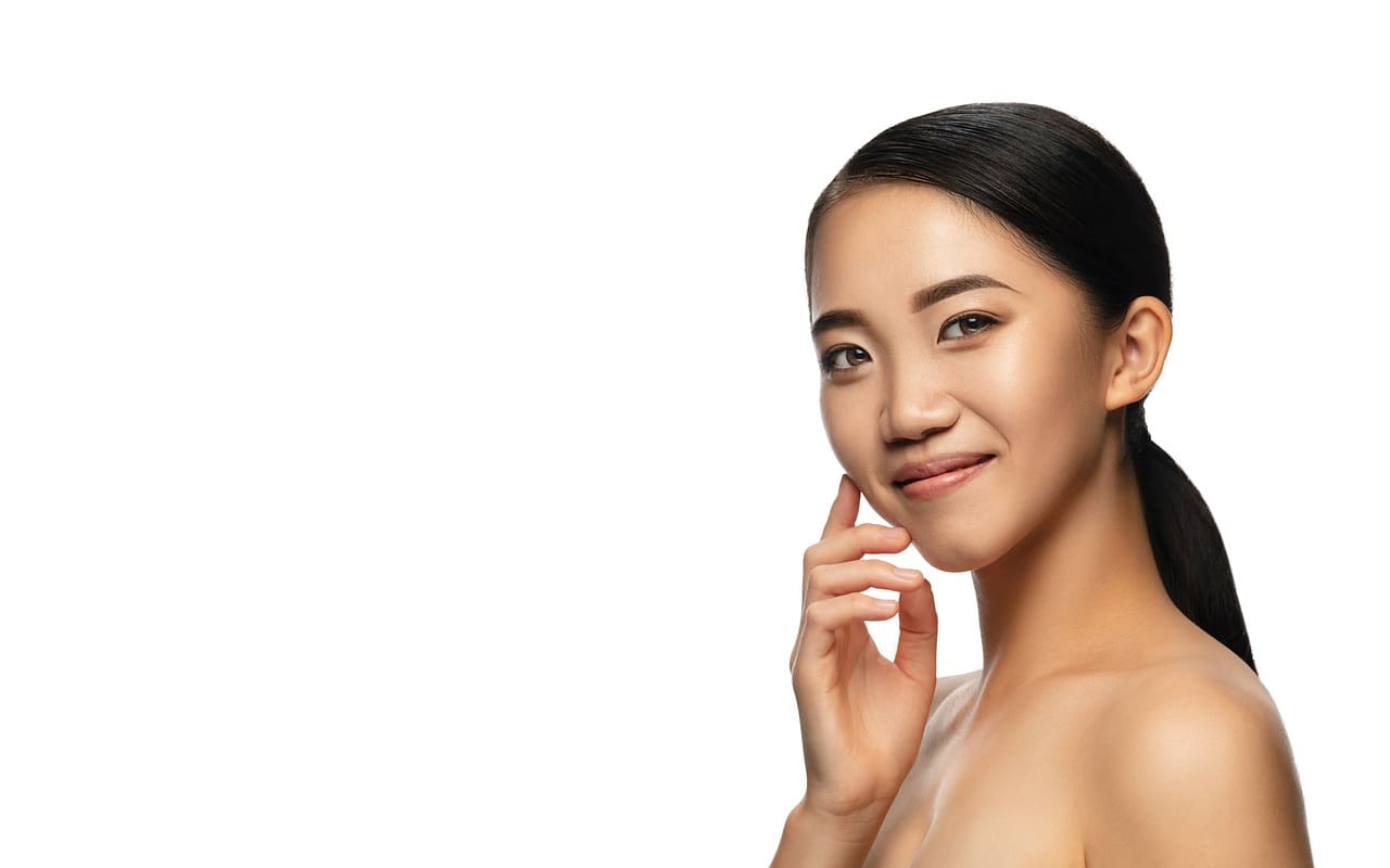 Incorporating Hyaluronic Acid Into Your Skincare Routine