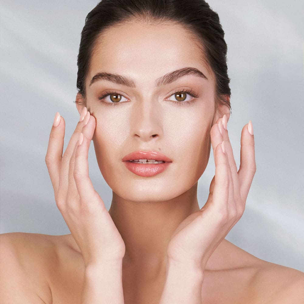 The Benefits Of Hyaluronic Acid Cream For Enhancing Makeup Application